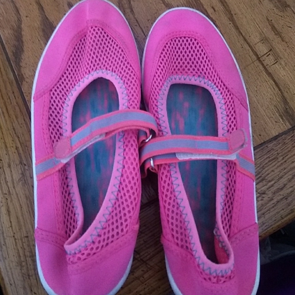 Womens water shoes